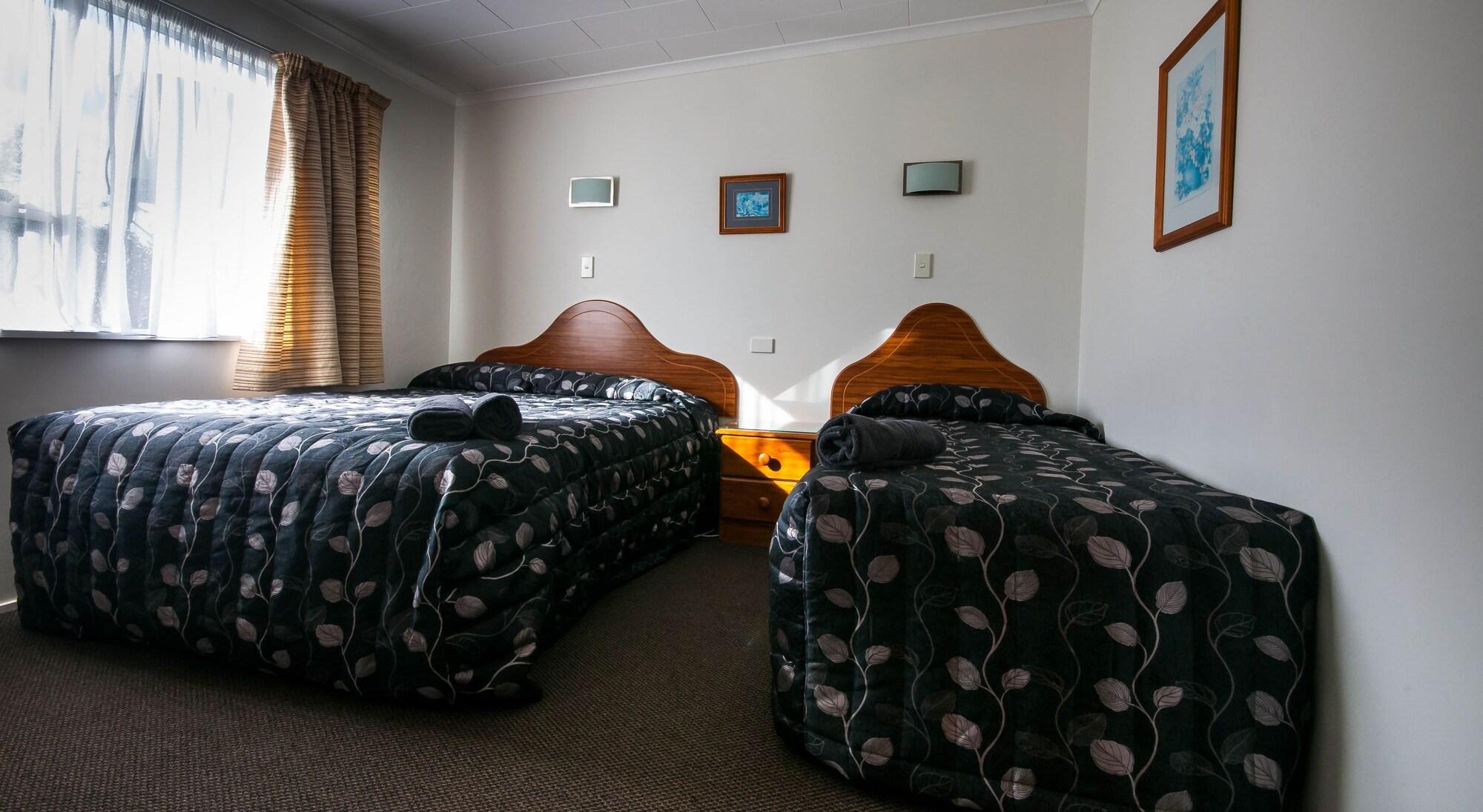 Charles Court Motel Greymouth Exteriör bild